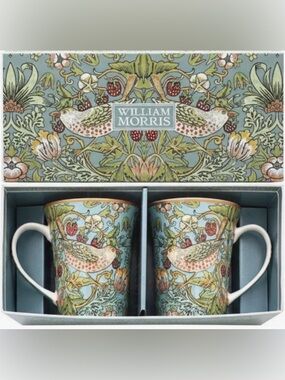 WILLIAM MORRIS NWT 2pc fine china strawberry thief mugs -blue